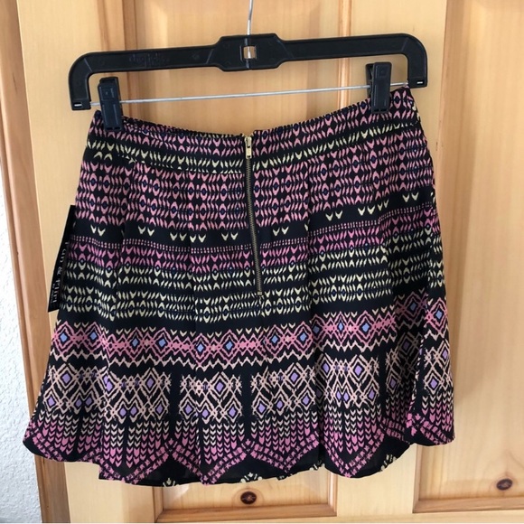 Flirty Tribal/Aztec-ish Multi-color Skater Skirt - Picture 4 of 5